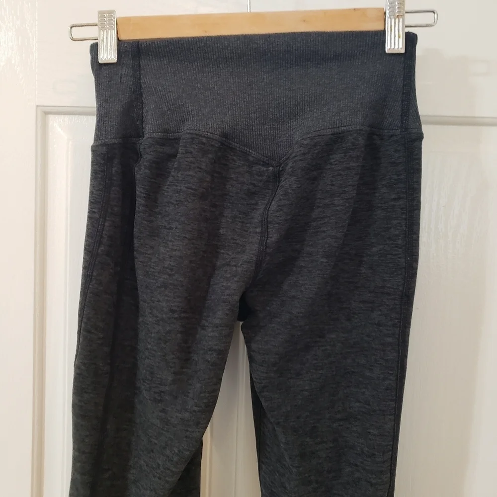 ALO Yoga Gray High-Waisted Leggings